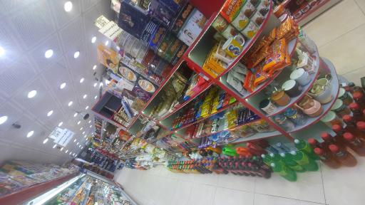 عکس فروشگاه یاران دریان شعبه لوکس گیشا