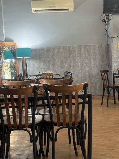 عکس رستوران اشکان