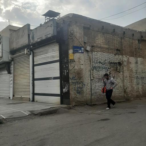 عکس استودیو عکاسی متروپل