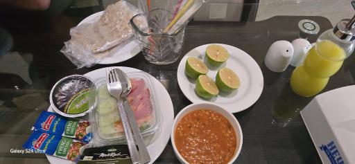 عکس رستوران پایتخت