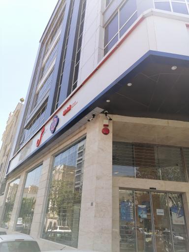 عکس موسسه اعتباری ملل شعبه قائم مقام