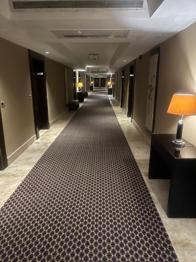 عکس هتل مارینا پارک کیش