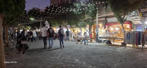 عکس مرکز خرید باغ فیض