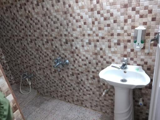 عکس هتل آپارتمان گل شرقی
