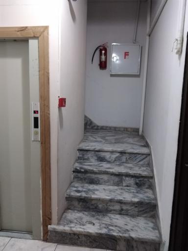 عکس هتل آپارتمان گل شرقی