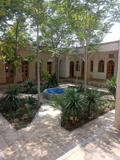 عکس مقبره بی بی مریم بختیاری