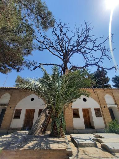 عکس مقبره بی بی مریم بختیاری