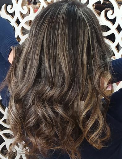 عکس آکادمی آموزشی مژگان طلوع 