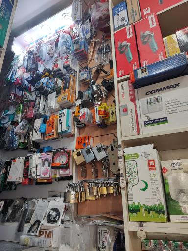 عکس برق و ابزار گلستان