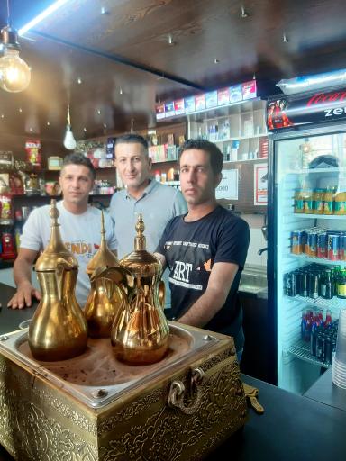 عکس کافی شاپ دهکده