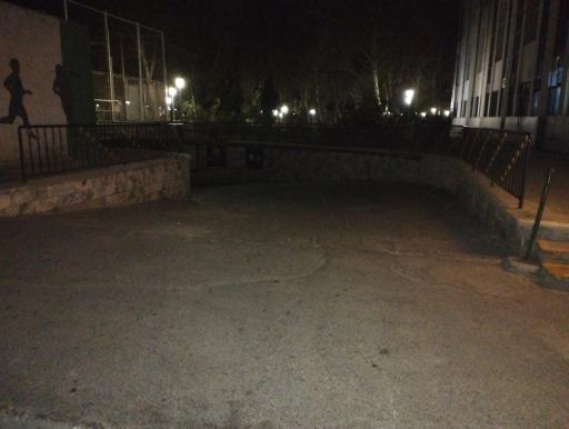 عکس پارکینگ استخر ارمغان