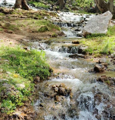 عکس آبشار زرد لیمه