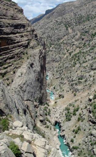 عکس آبشار زرد لیمه