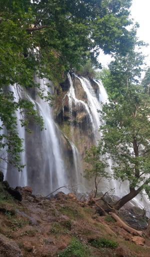 عکس آبشار زرد لیمه