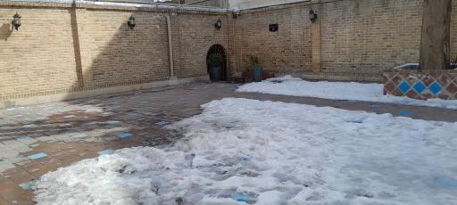 رستوران و موزه مردم شناسی حمام قلعه