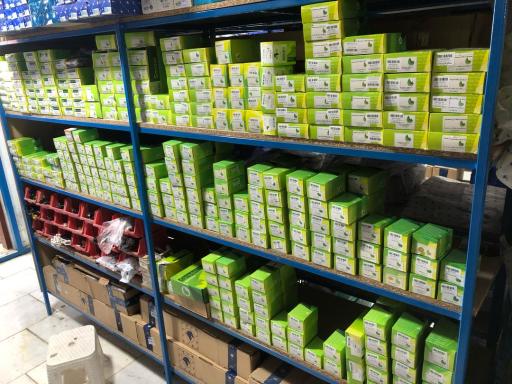 عکس نمایندگی ایساکو فروشگاه تخصصی قطعات ef7