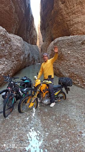 عکس آبشار زرد لیمه