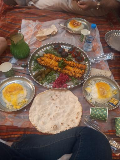 عکس رستوران و موزه مردم شناسی حمام قلعه