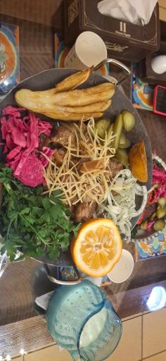 عکس رستوران و موزه مردم شناسی حمام قلعه