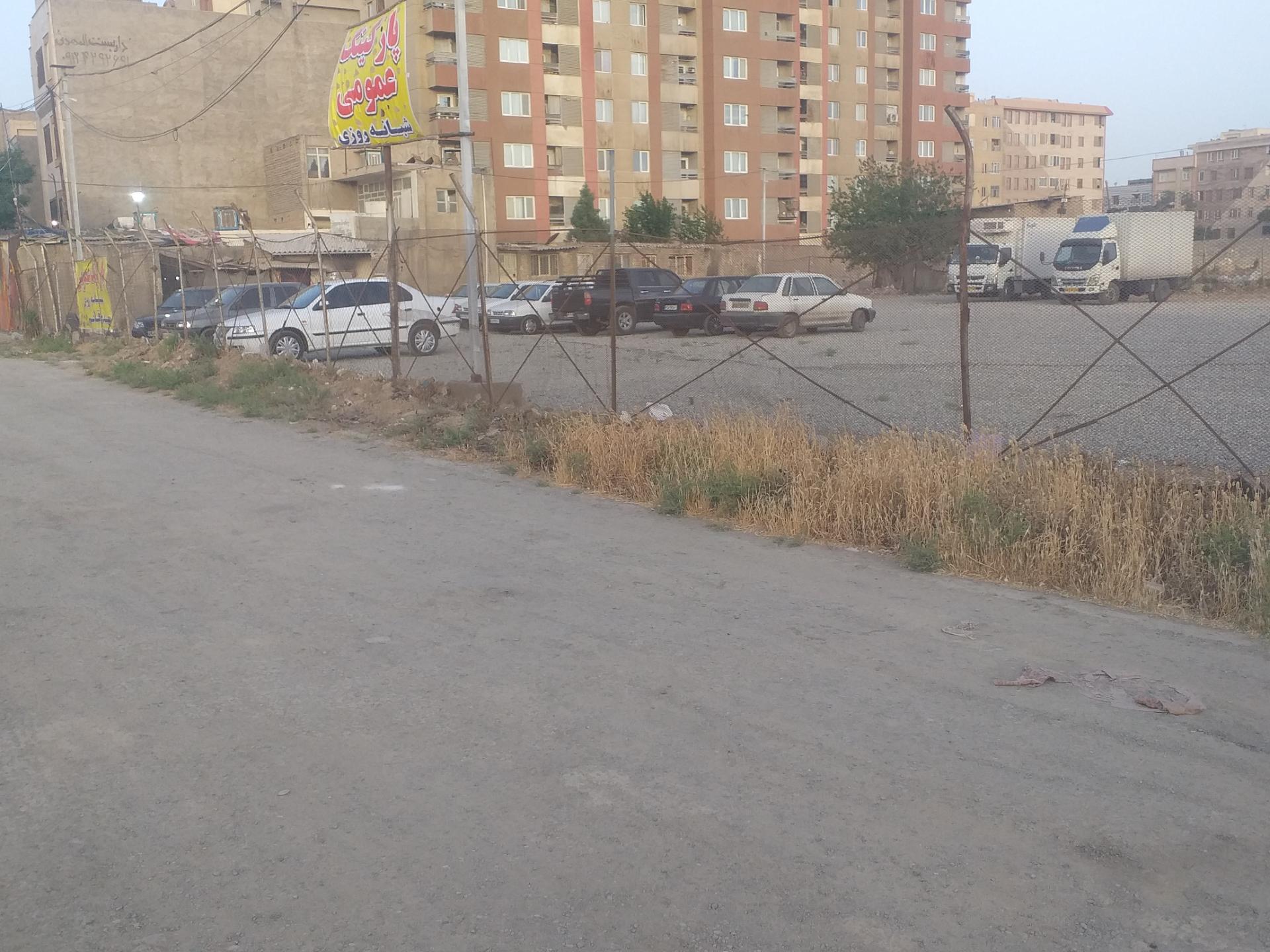 عکس پارکینگ عمومی مهدی قائم شبانه روزی 