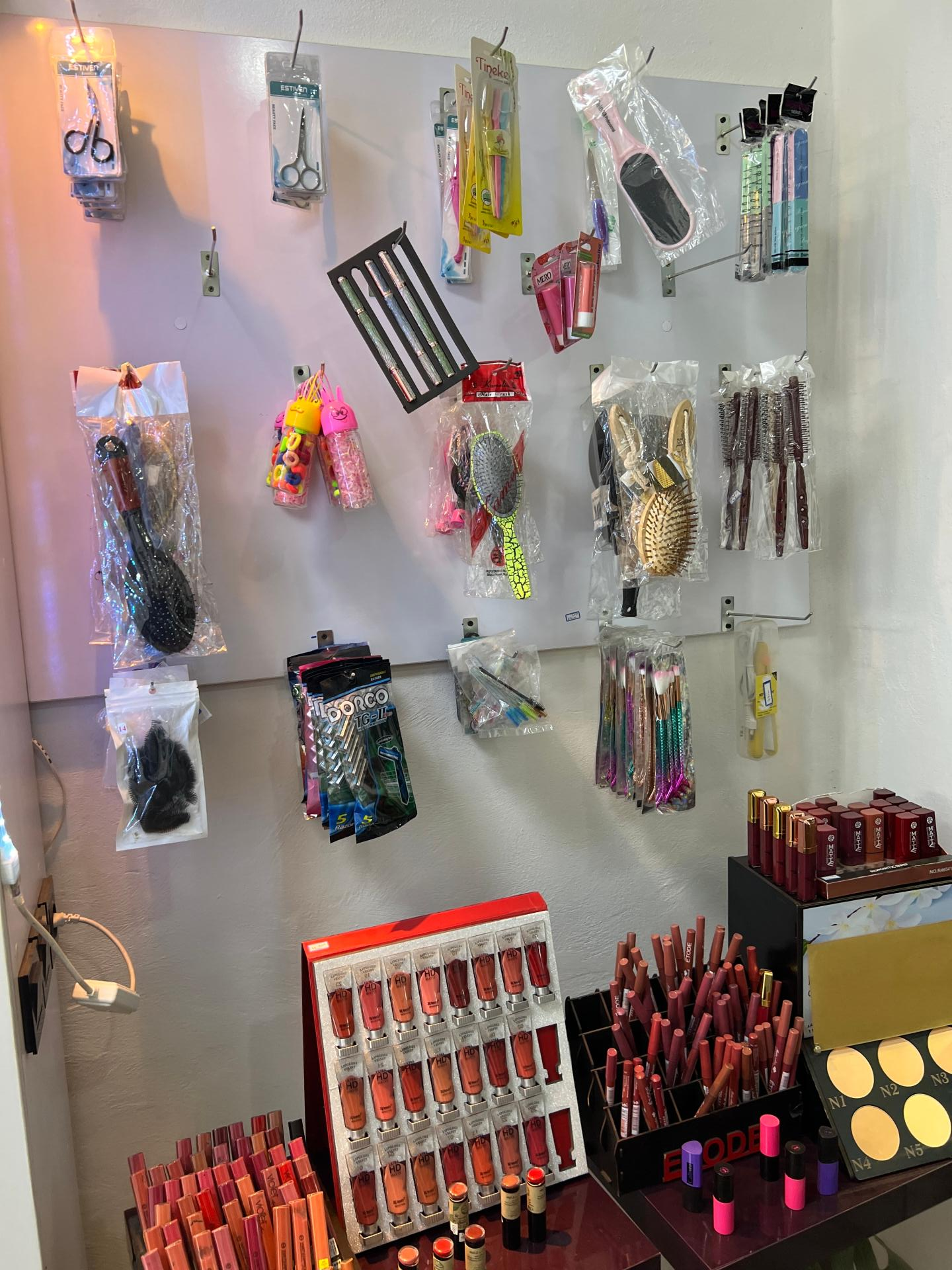 عکس آرایشی و بهداشتی یاس