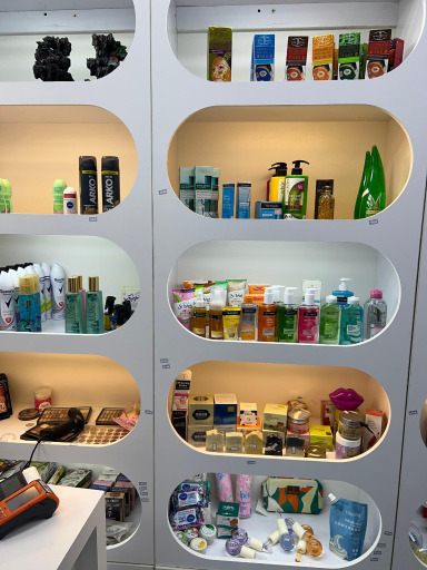 عکس آرایشی و بهداشتی یاس