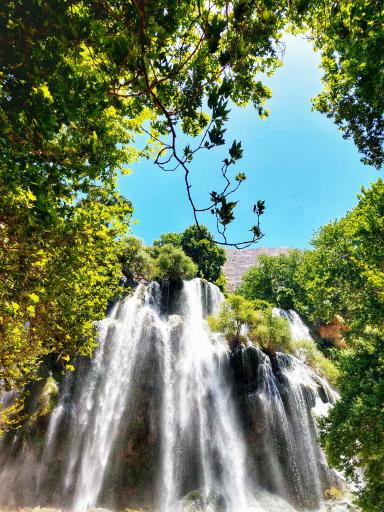 عکس آبشار زرد لیمه