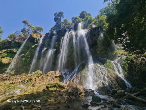 عکس آبشار زرد لیمه