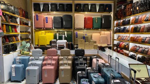 عکس چمدان و چرم اشبالت