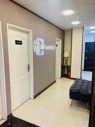 عکس کلینیک دکتر روح اللهی (پوست، لیزر،دنداپزشکی)