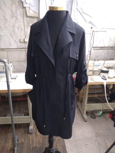 عکس کارگاه تولیدی مانتو دینا