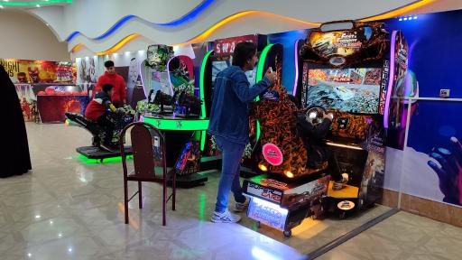 عکس شهربازی قصر شادی