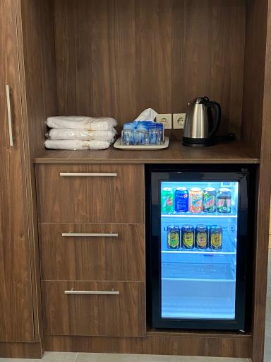 عکس هتل آوات