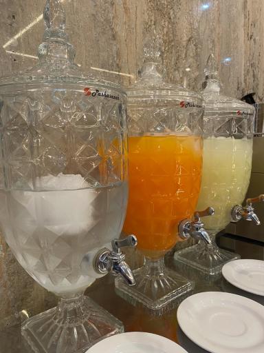 عکس هتل آوات