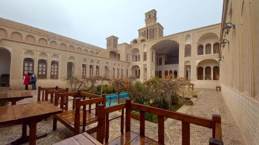 عکس خانه تاریخی آقازاده