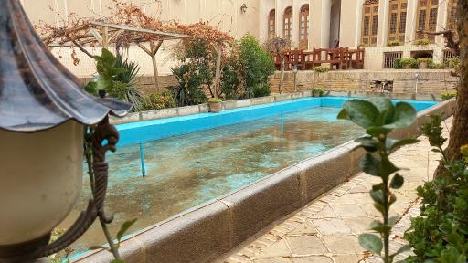 عکس خانه تاریخی آقازاده