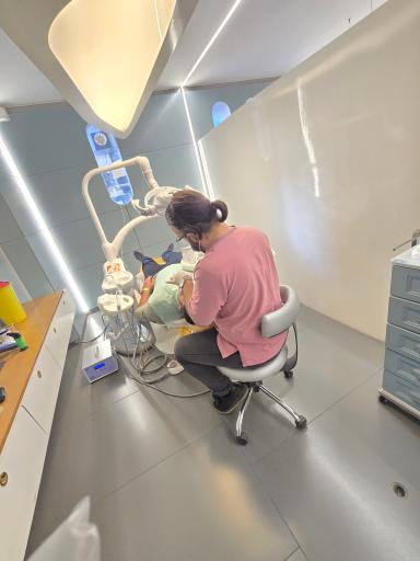 عکس مطب دندانپزشکی دکتر ذکاوت 