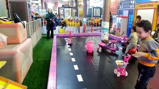 عکس خانه بازی توییتی