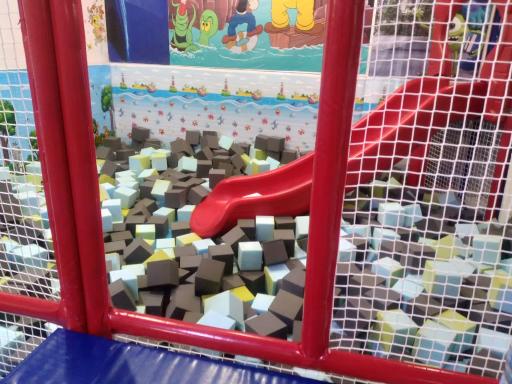 عکس خانه بازی توییتی