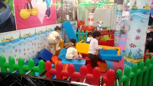 عکس خانه بازی توییتی