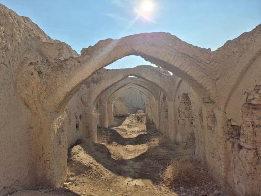 عکس قلعه خمار آباد