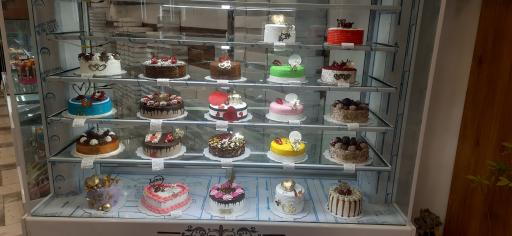 عکس شیرینی و شکلات وانیلا