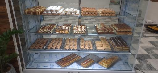 عکس شیرینی و شکلات وانیلا