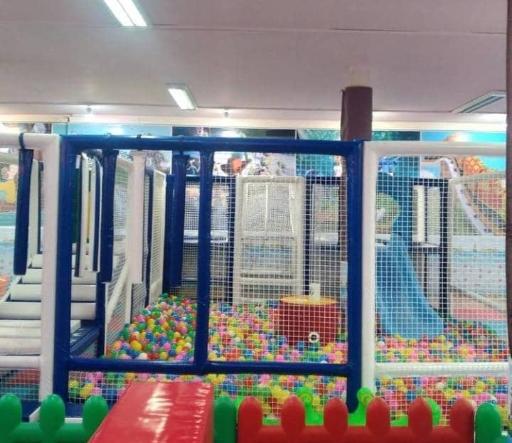 عکس خانه بازی توییتی