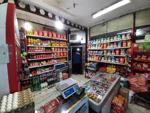 عکس سوپرمارکت پژمان