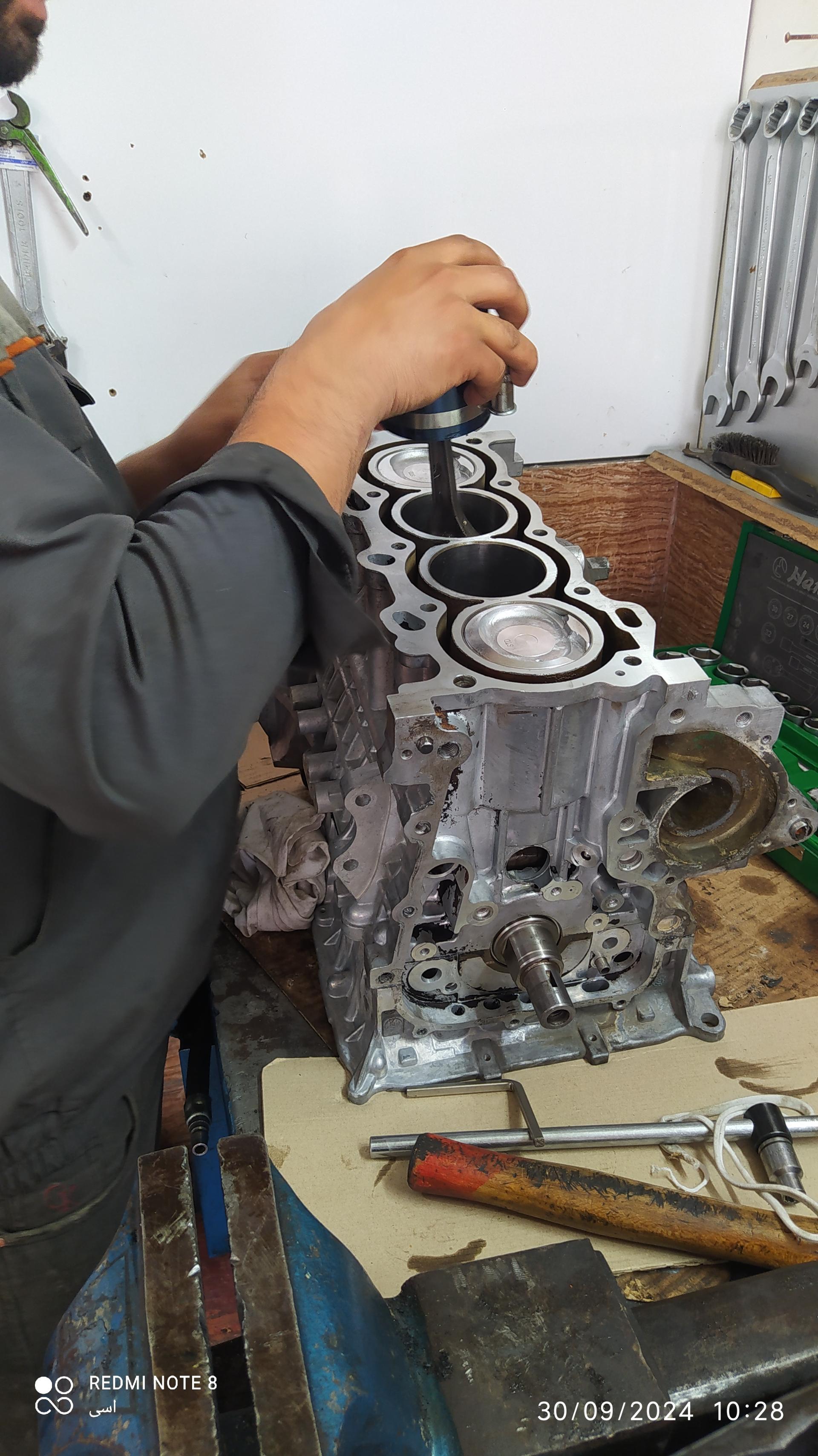 عکس عباس مکانیک 