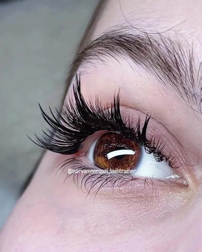 عکس اکستنشن مژه مریم نوروزی