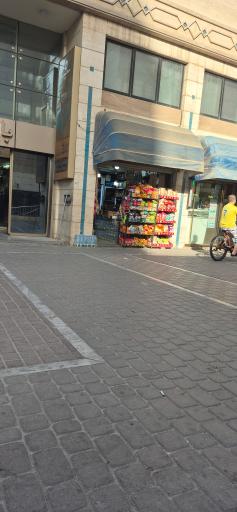 عکس خواهر و بار فروشی