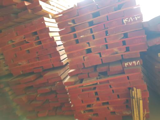 عکس چوب فروشی خزان