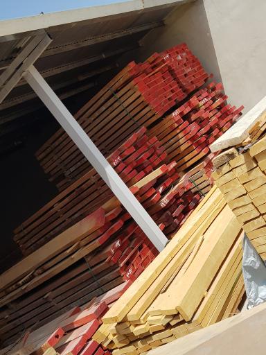 عکس چوب فروشی خزان